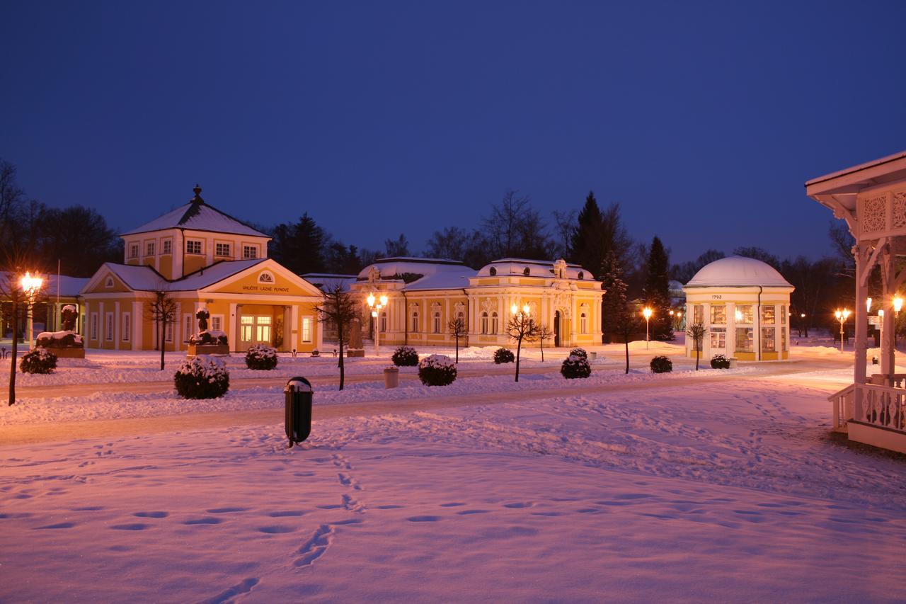Apartment Pension Stark Frantiskovy Lazne Exterior photo